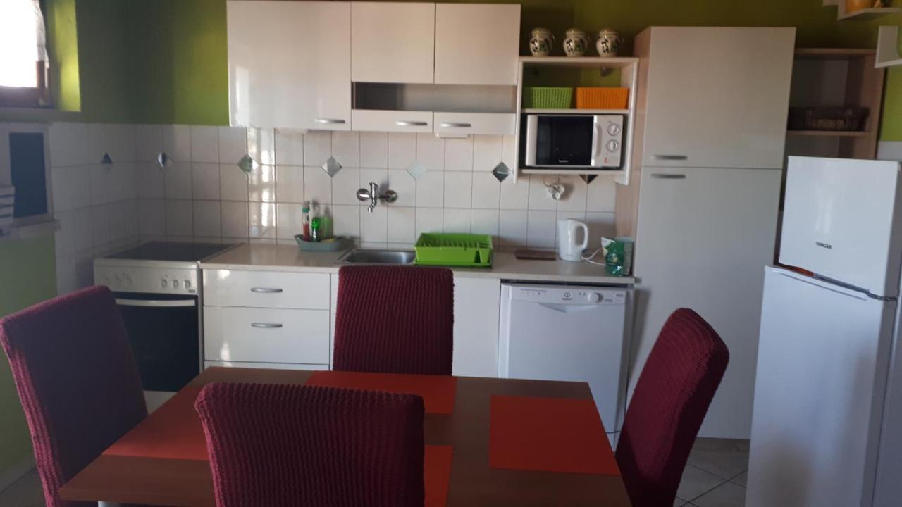 Apartmani Leko Mirjana Baska Voda Exterior photo