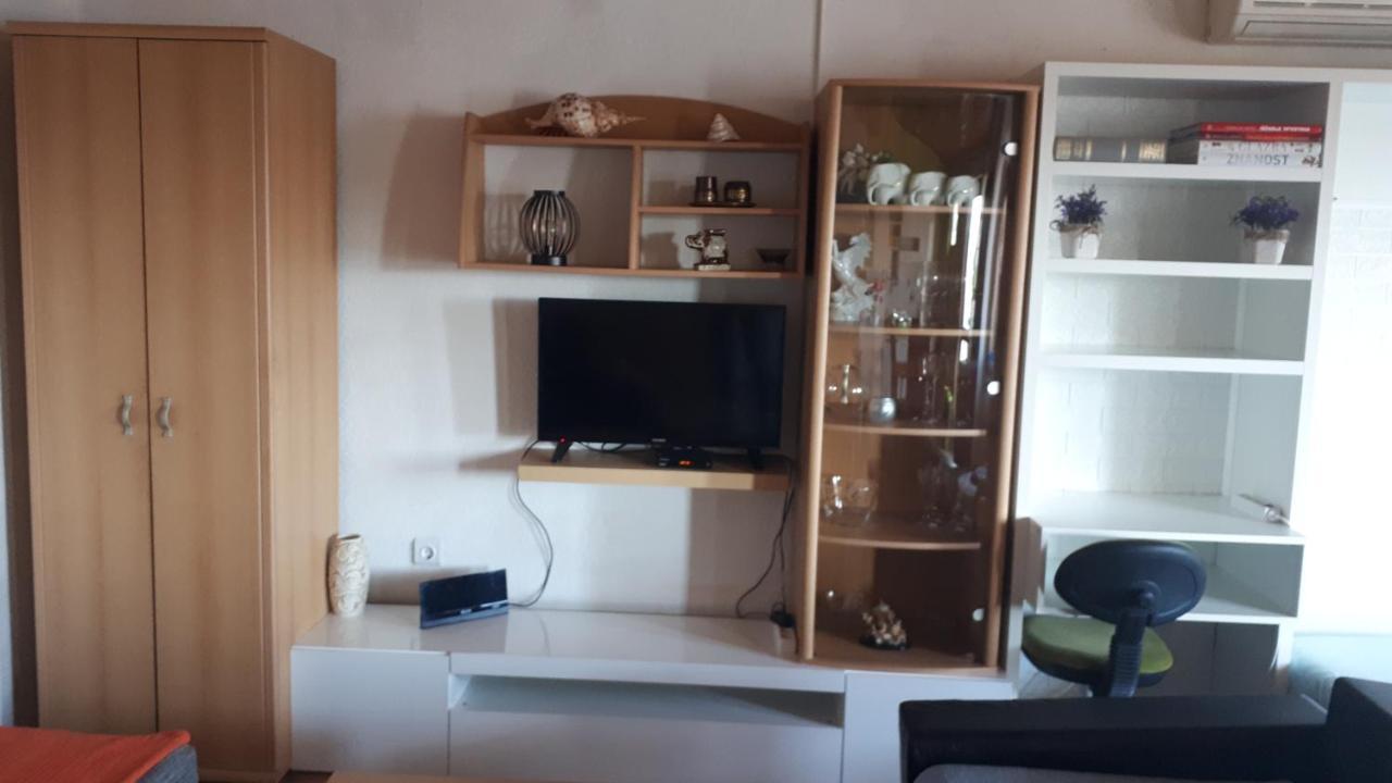 Apartmani Leko Mirjana Baska Voda Exterior photo